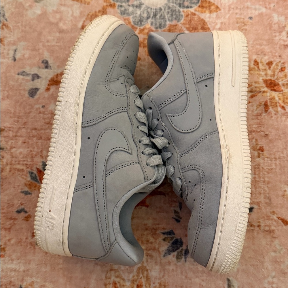 Nike Air Force 1 Premium